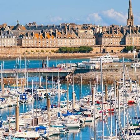 Charmante Maison A Evran Proche Dinan Et St Malo. 外观 照片